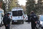 София - Проверка на полицията в дома на Ахмед Доган