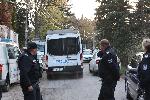 София - Проверка на полицията в дома на Ахмед Доган