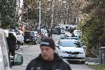 София - Проверка на полицията в дома на Ахмед Доган