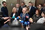 В Парламента дебатират по вот на недоверие срещу кабинета „Желязков“