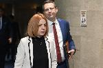 София - В Парламента дебатират по вот на недоверие срещу кабинета „Желязков“