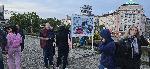 София - Изложба Антрактически хора - Моста на влюбените