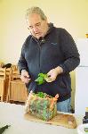 Вкусна чорба от прясна коприва представи директорът на музея в Бургас д-р Милен Николов