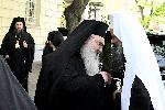 Варна  - Стотици миряни посрещат патриарх Даниил