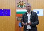 Варна  - Награждаване  на ученици доброволци<br />