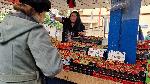 София - Женски пазар - череши,ягоди и зеленчуци