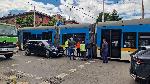 София - аварирал автомобил - трамвайна линия