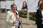София - Вицепрезидентът Илияна Йотова открива изложба - жените в науката