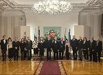 Президентът Румен Радев удостои с държавни отличия дейци на културата и науката