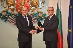 София- Президентът Румен Радев удостои с държавни отличия дейци на културата и науката