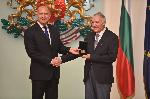 София- Президентът Румен Радев удостои с държавни отличия дейци на културата и науката