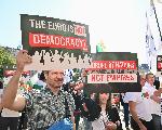 София- протест против еврото до парламента<br />
<br />
<br />