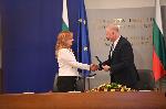 София - Росен Желязков подписва мемрандум със синдикати и бизнес
