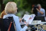 София - Градската градина - четене на приказки от водещите по БНТ