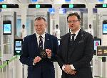 София - Посрещане на британския министър Ник Томас Симъндс