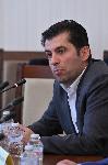 Кирил Петков подаде оставка като депутат и съпредседател на "Продължаваме промяната"