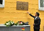 София - Паметна плоча върху дома на Кирил Маричков