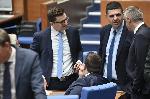 София - Заседание на  парламента - дебати по вот на недоверие към кабинета