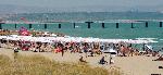 Бургас - плажуващи край морето