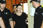 Бургас - Певицата Дебора под домашен арест