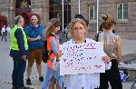 На площад Независимост в София се провежда протест на жители от районите, засегнати от пожари