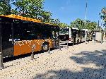 София - Автобус удари друг на спирка Военна академия