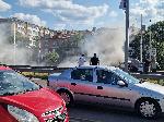Кола се запали на Цариградско шосе, има и верижна катастрофа