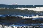 Бурното море погълна двама братовчеди. Търсят ги трети ден