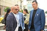 В Народното събрание внасят над 110 000 подписа за забрана на клетките за телета