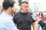 София - Петиция за забрана на клетките на телета