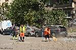 София - Разчистват мястото на дерайлиралия трамвай