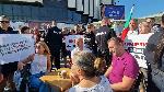 София - Протест на инвеститори на "Исторически парк" пред БТВ и медиите
