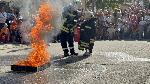 Демонстрации на живо с пожарна техника показаха на децата в Хасково