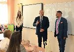 София - Президентът Радев в Първа английска гимназия