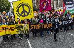 Многоброен протест против Доналд Тръмп в центъра на Лондон