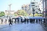 София - Депутати са блокирали входа на паркинга на парламента