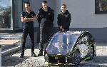 Баткомобилът вдъхновява младежи от Бургас да поведат зеления енергиен преход