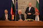 България и  германският концерн „Райнметал“ подписват договор за завод за барут и боеприпаси