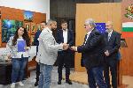Варна - Награждават директори на детски градини и Центрове за подкрепа за личностно развити във Варна<br />
<br />
 <br />
