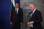 София - Премиерът Желязков връчи държавната награда „Св. Паисий Хилендарски“ на проф. Христо Йоцов