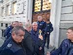 Протест срещу разширяване на зони за платено паркиране пред Столична община