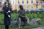 Откриха паметника на Захари Стоянов зад парламента