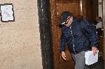 София - Мярка за неотклонение на митничар