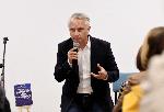 Варна - В препълнена зала Захари Карабашлиев представи нова книга <br />