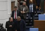 София – Депутатите гласуват оставката на правителството