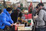Коледен фермерски базар разтвори шатри пред пилоните на НДК в София