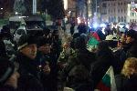 София - Протест и блокиране на бул.Цар Освободител и паркинга на депутатите