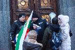 София - Протест пред парламента за връщане на лева