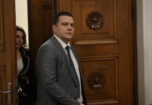 София - Консултациите на Дондуков 2: Има такъв народ са на среща с президента
