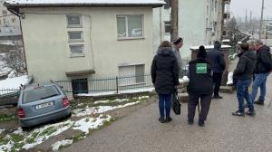 В Хасково лек автомобил без шофьор се спря в ограда